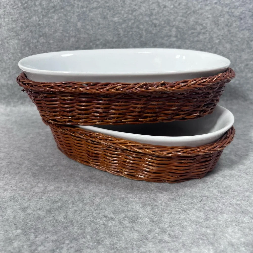 White Pair Ceramic Plate Dish with Wicker Ovenware Single Serve 8”x5”